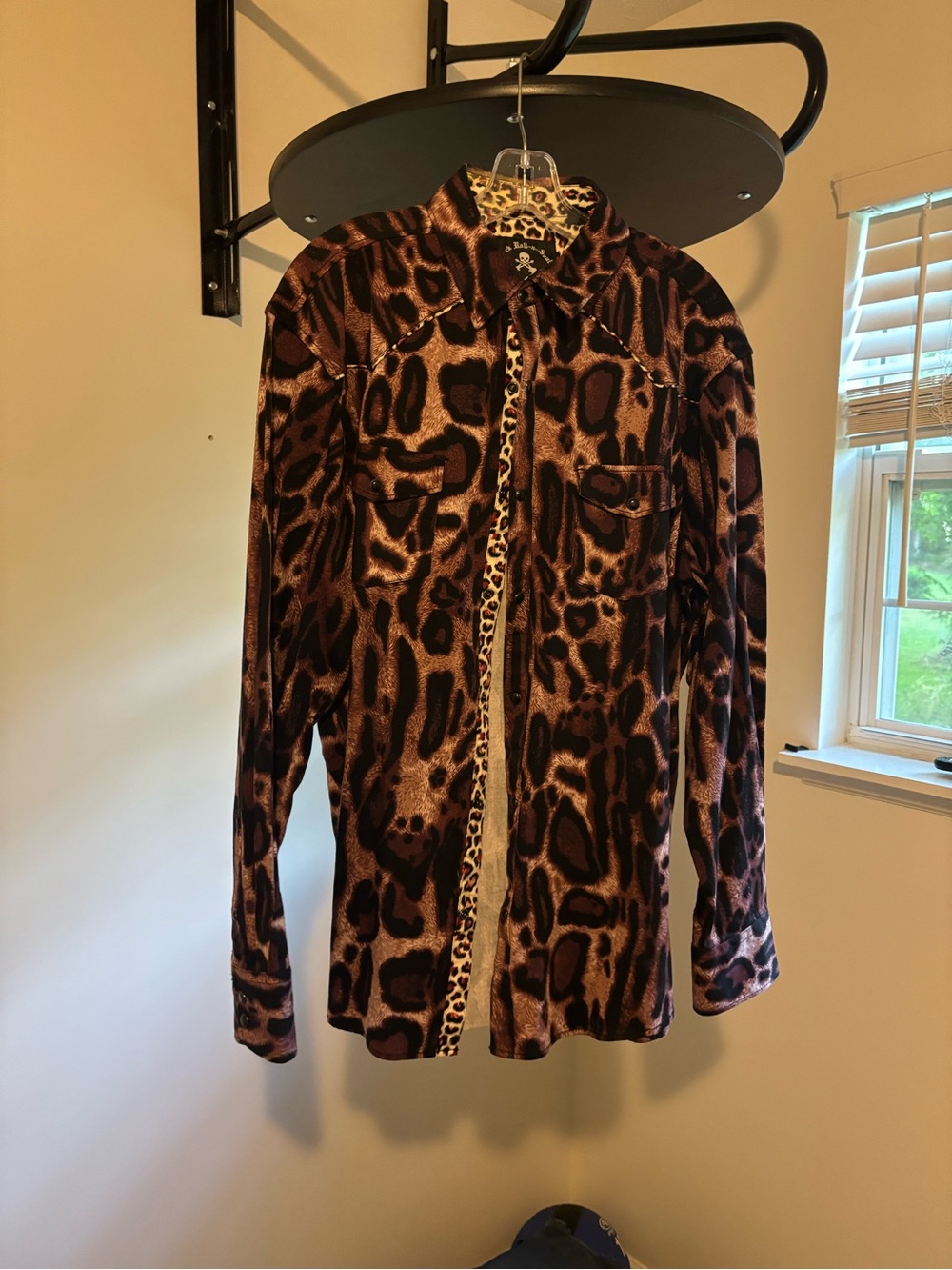 Men's Casual Button-Down Shirt - Brown Leopard Print